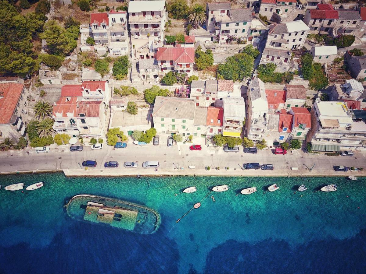 Ruzicin Dvor Povlja (Brac) Exterior foto
